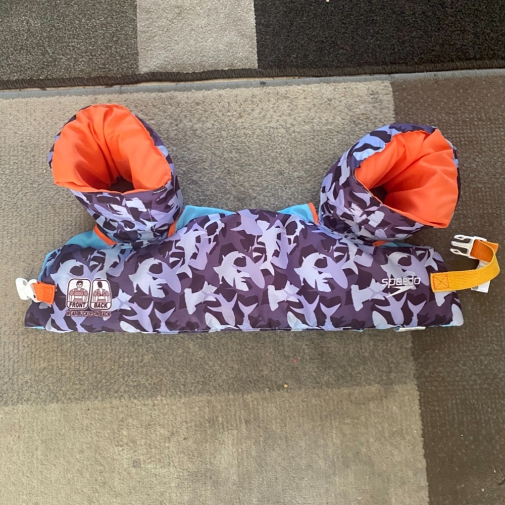 Kids Speedo Blue Shark Print Swim Vest Flotation Aid 30-50 lbs Orange Trim